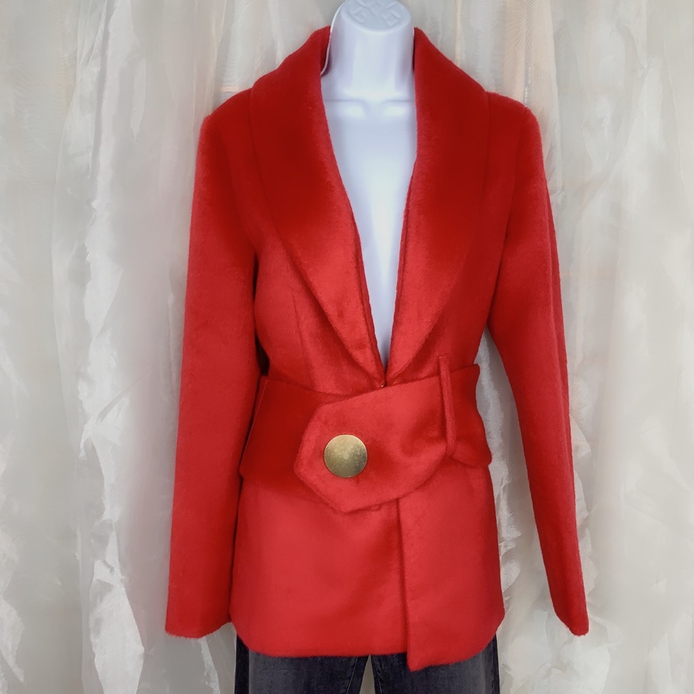 Finders Keepers Traction Coat in Red